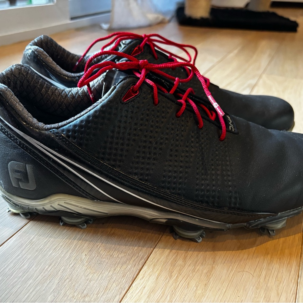FootJoy Black and Red Athletic Shoes with Leather Upper - Picture 4 of 8